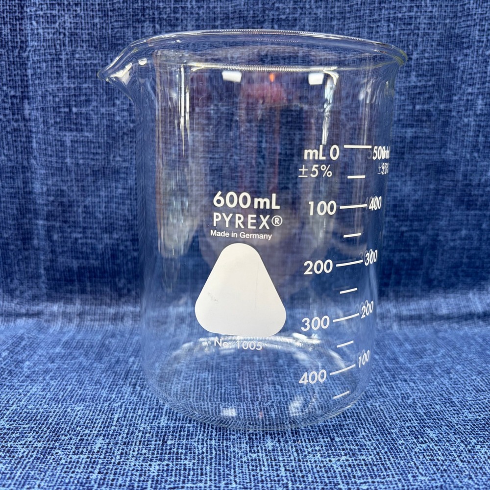 Pyrex Beaker 600mL Graduated Borosilicate Glass Clear Labware No. 1005 Excellent